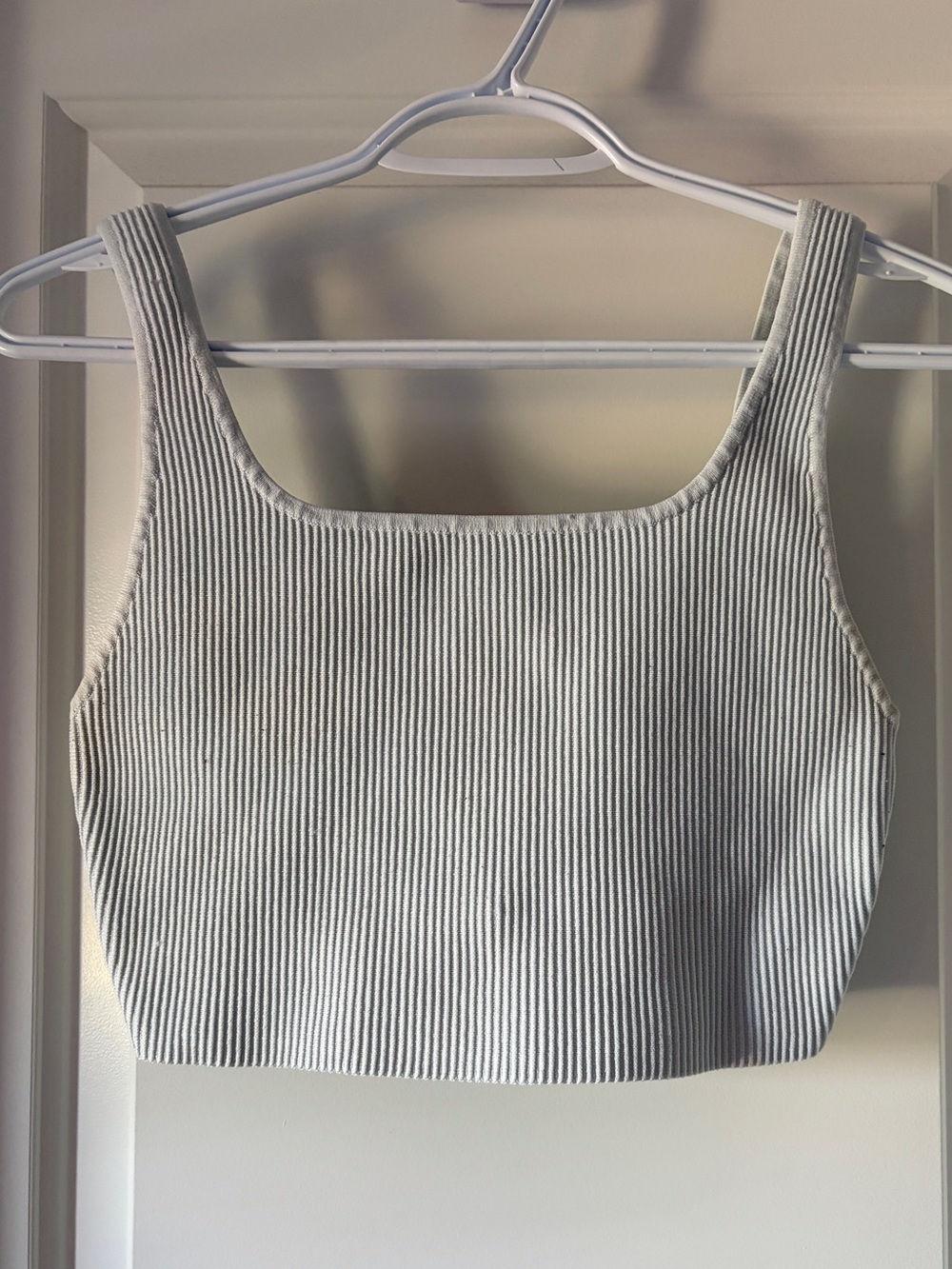 3/$60 Aritzia Babaton Black Sculpt Knit Squareneck Cropped Tank White